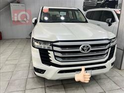 تۆیۆتا لاند کروزەر